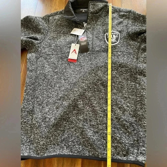 Antigua Raiders men’s heathered black and gray 1/4 zip fleece - Picture 4 of 10